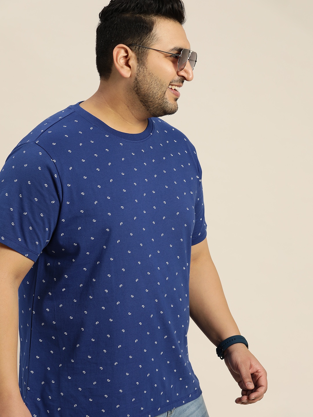 

Sztori Men Plus Size Navy Blue & White Printed Pure Cotton T-shirt