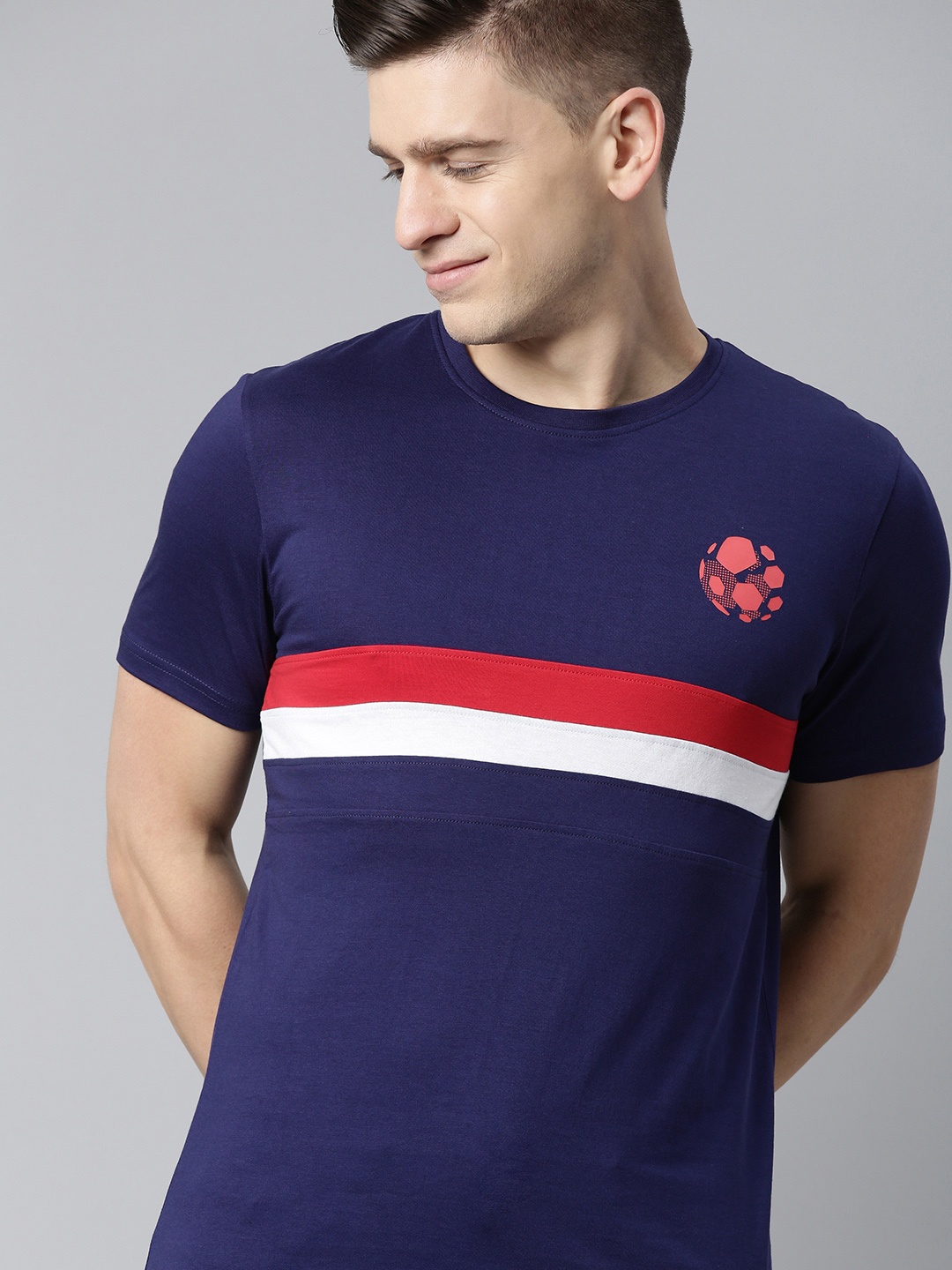 

Mast Harbour Men Navy Blue Red Striped Pure Cotton T-shirt