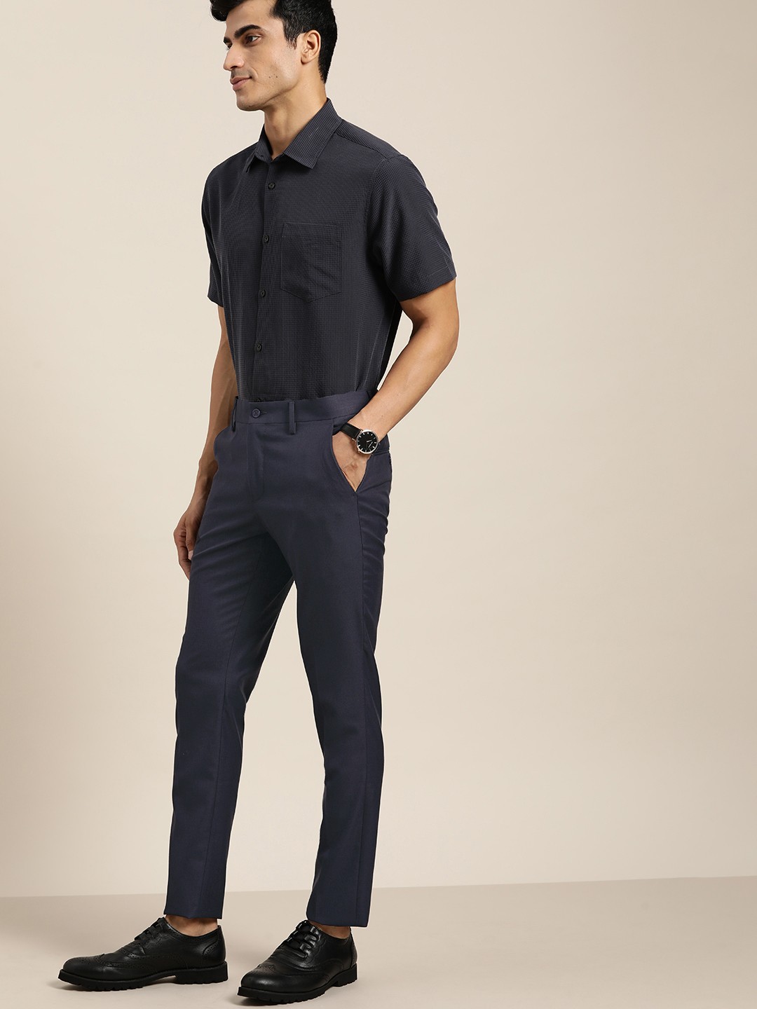

INVICTUS Men Navy Blue Solid Slim Fit Formal Trousers