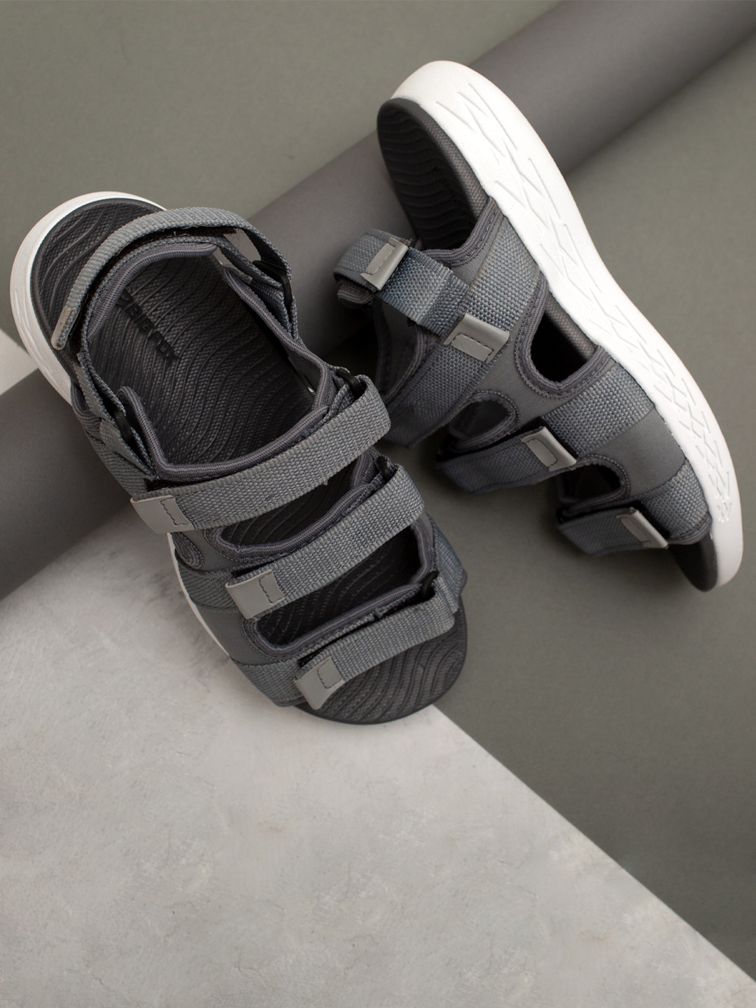 

Big Fox Men Grey Comfort Sandals