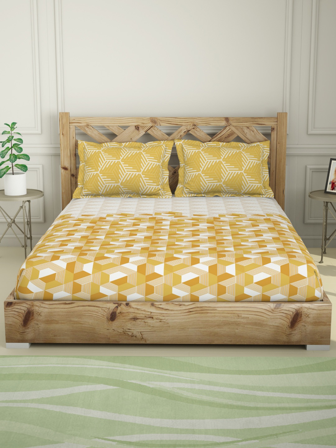 

SPACES Yellow & White Geometric 144 TC Queen Bedsheet with 2 Pillow Covers