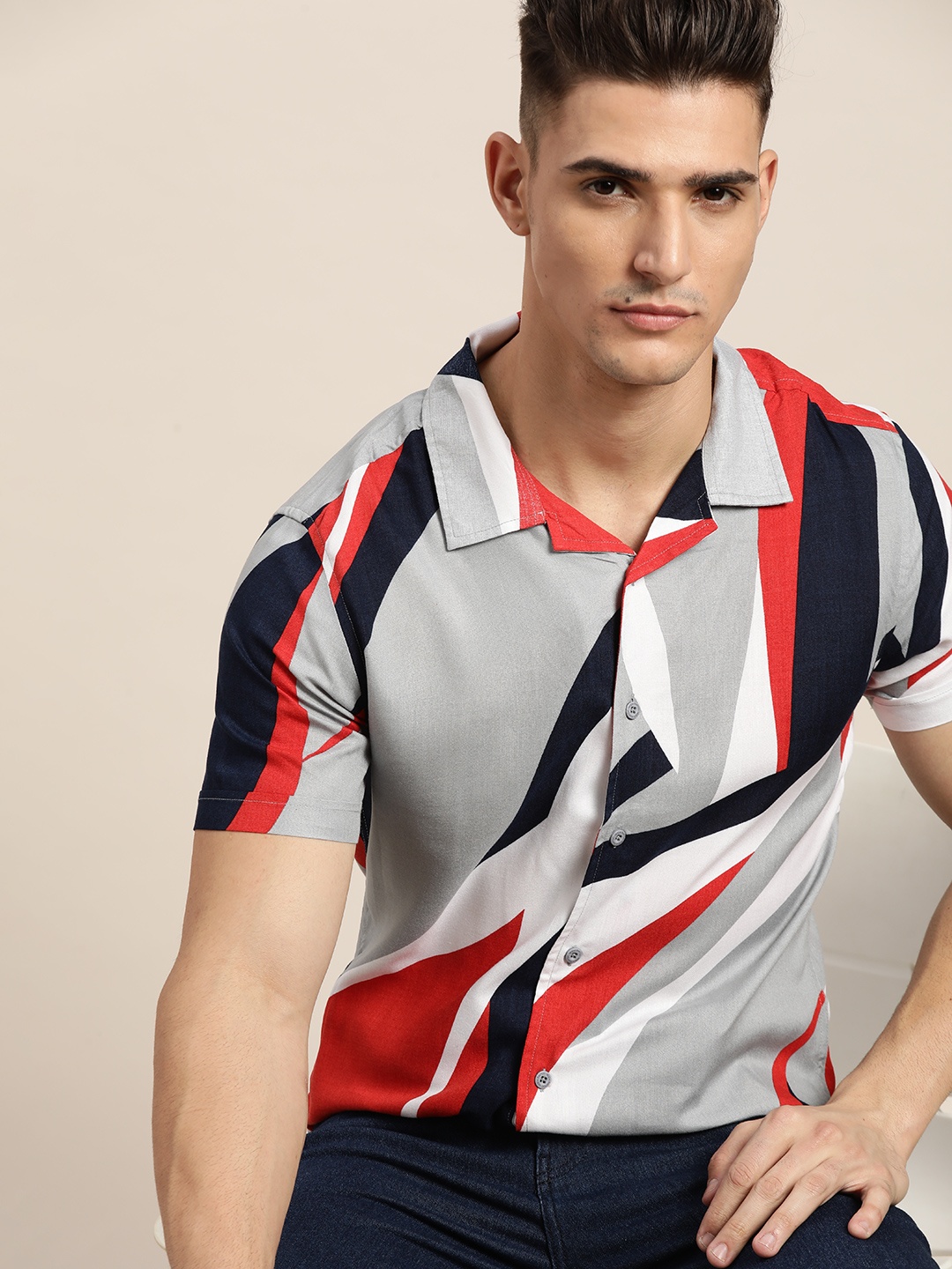 

Moda Rapido Men Grey & Red Slim Fit Printed Casual Shirt