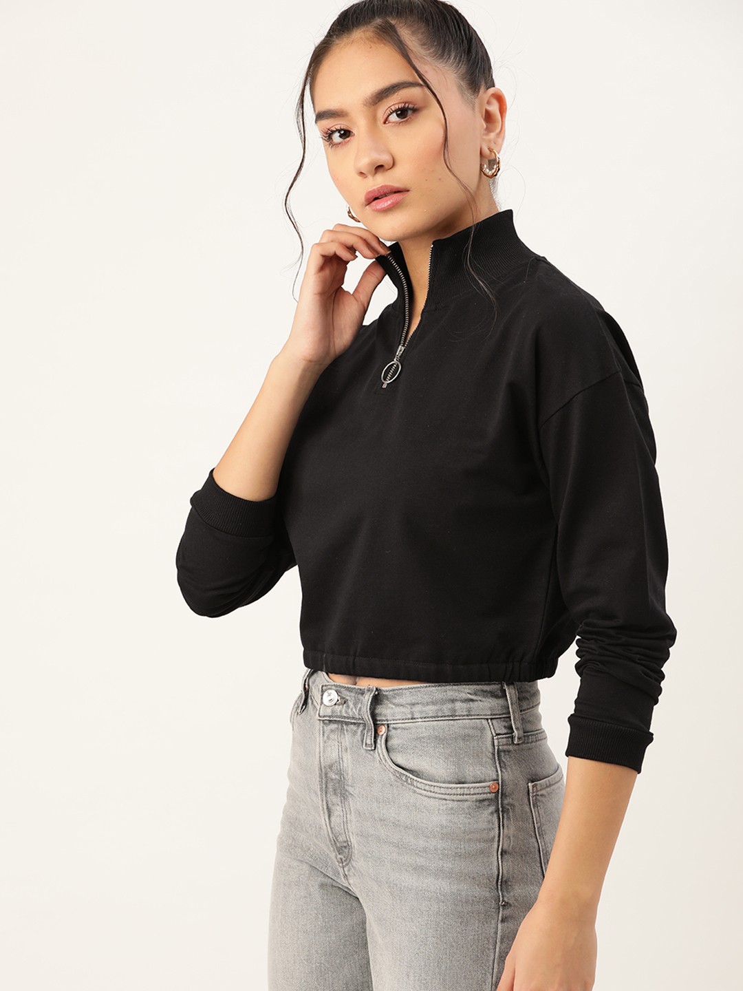 

DressBerry Women Black Solid Cropped Sweatshirt