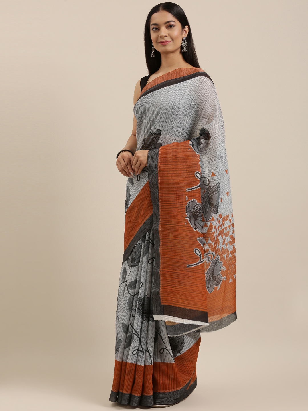 

cbazaar Grey & Brown Floral Printed Saree