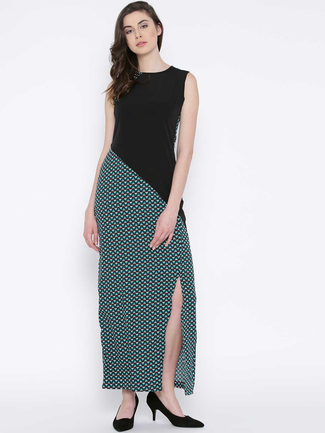 

Tokyo Talkies Women Teal Blue & Black Printed Polyester Maxi dress