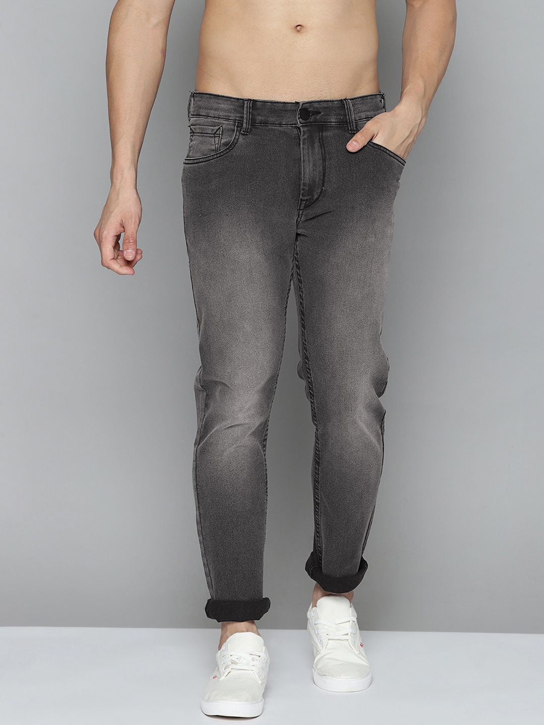 

HERE&NOW Men Charcoal Slim Fit Light Fade Stretchable Jeans