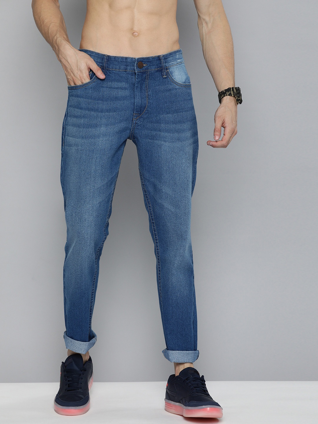 

HERE&NOW Men Blue Slim Fit Mid-Rise Light Fade Clean Look Jeans