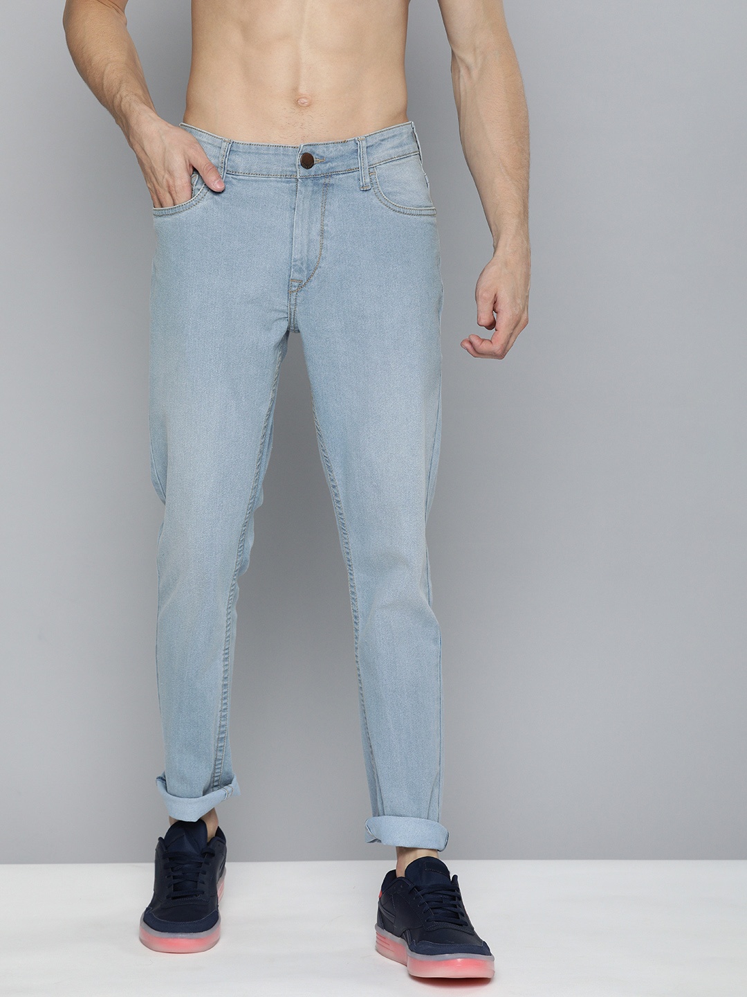 

HERE&NOW Men Blue Slim Fit Mid-Rise Light Fade Clean Look Jeans