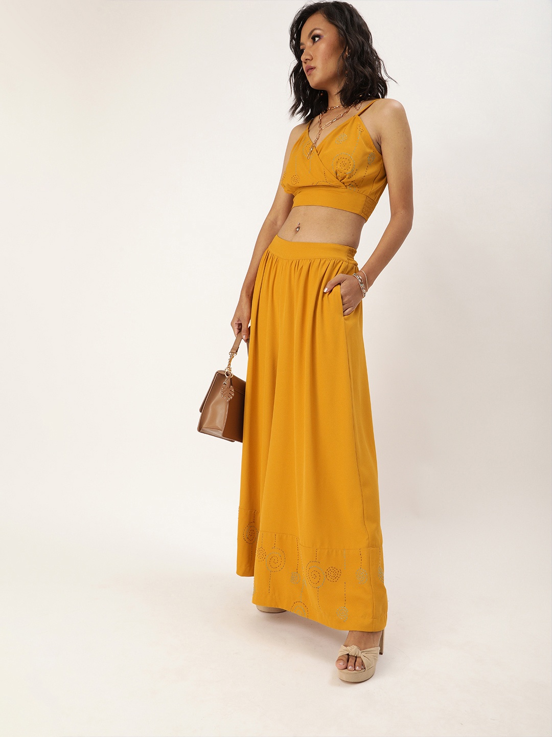 

QUIERO Women Stylish Mustard Solid Co-Ords Jumpsuit