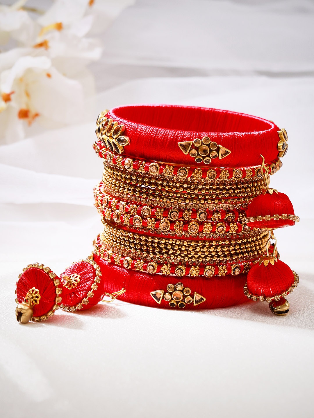 

Rubans Set of 18 Red & Golden Thread Handcrafted Bangles