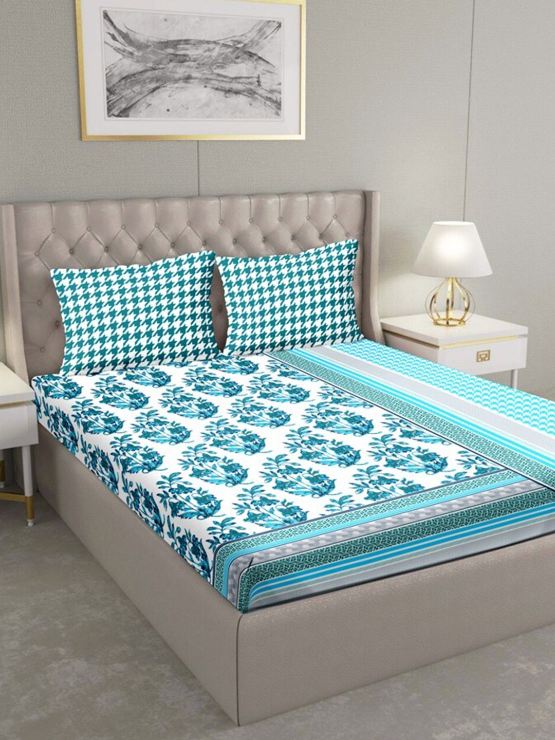 

BELLA CASA Turquoise Blue & White Ethnic Motifs 180 TC King Bedsheet with 2 Pillow Covers