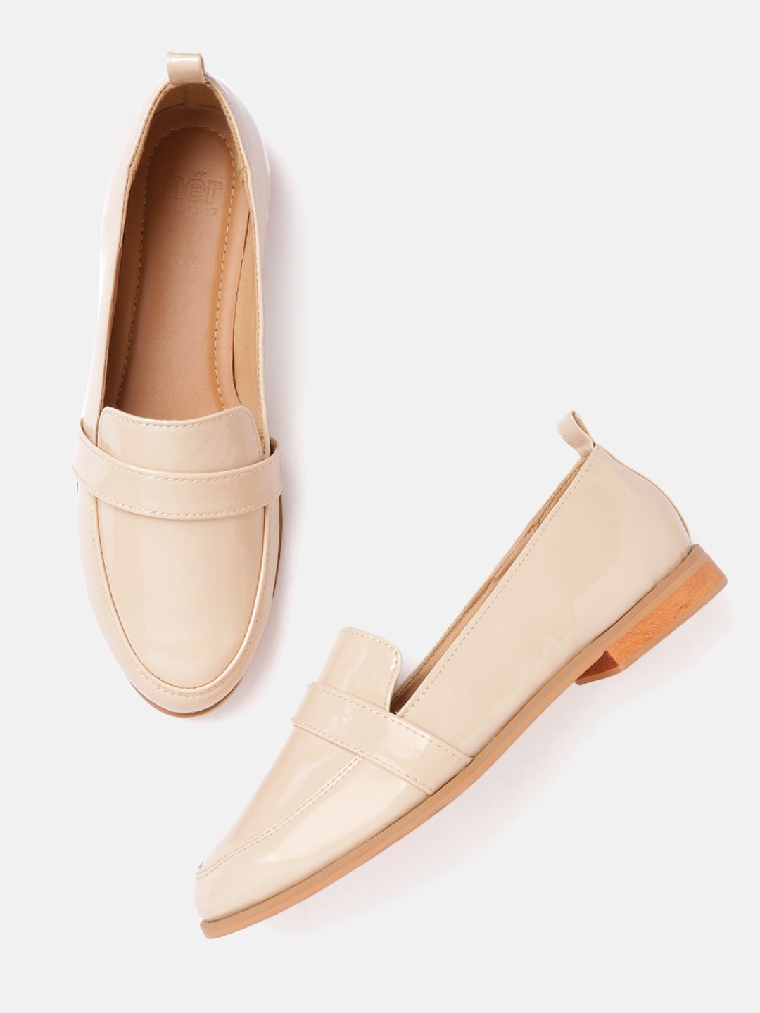 

her by invictus Women Nude-Coloured Patent Finish Loafers