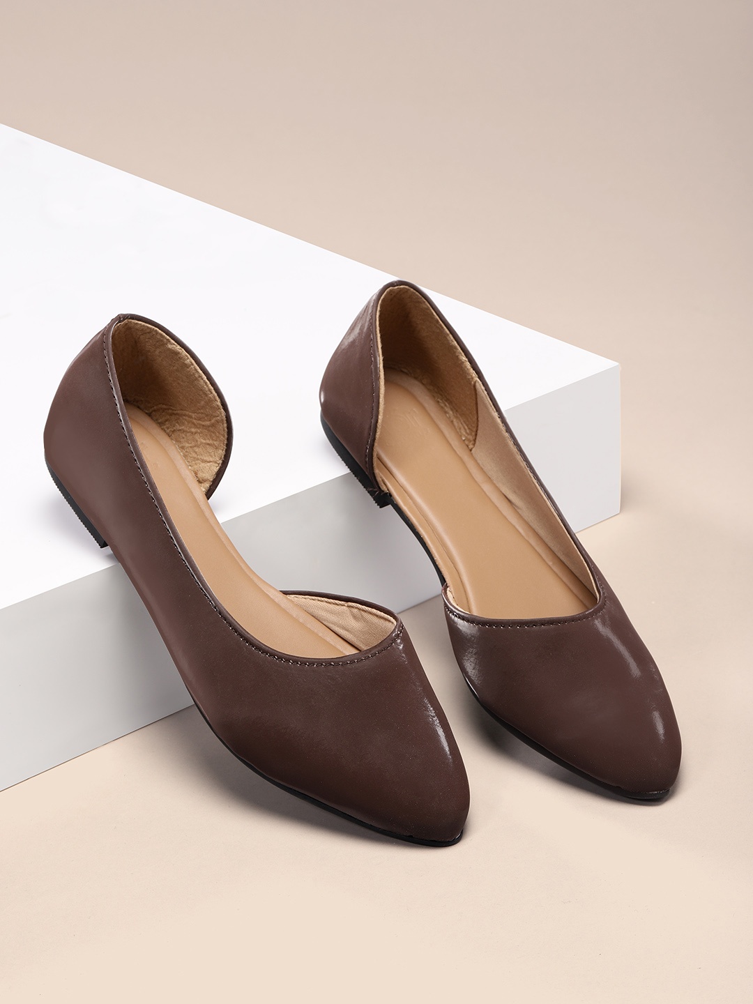 

her by invictus Women Coffee Brown Solid Ballerinas