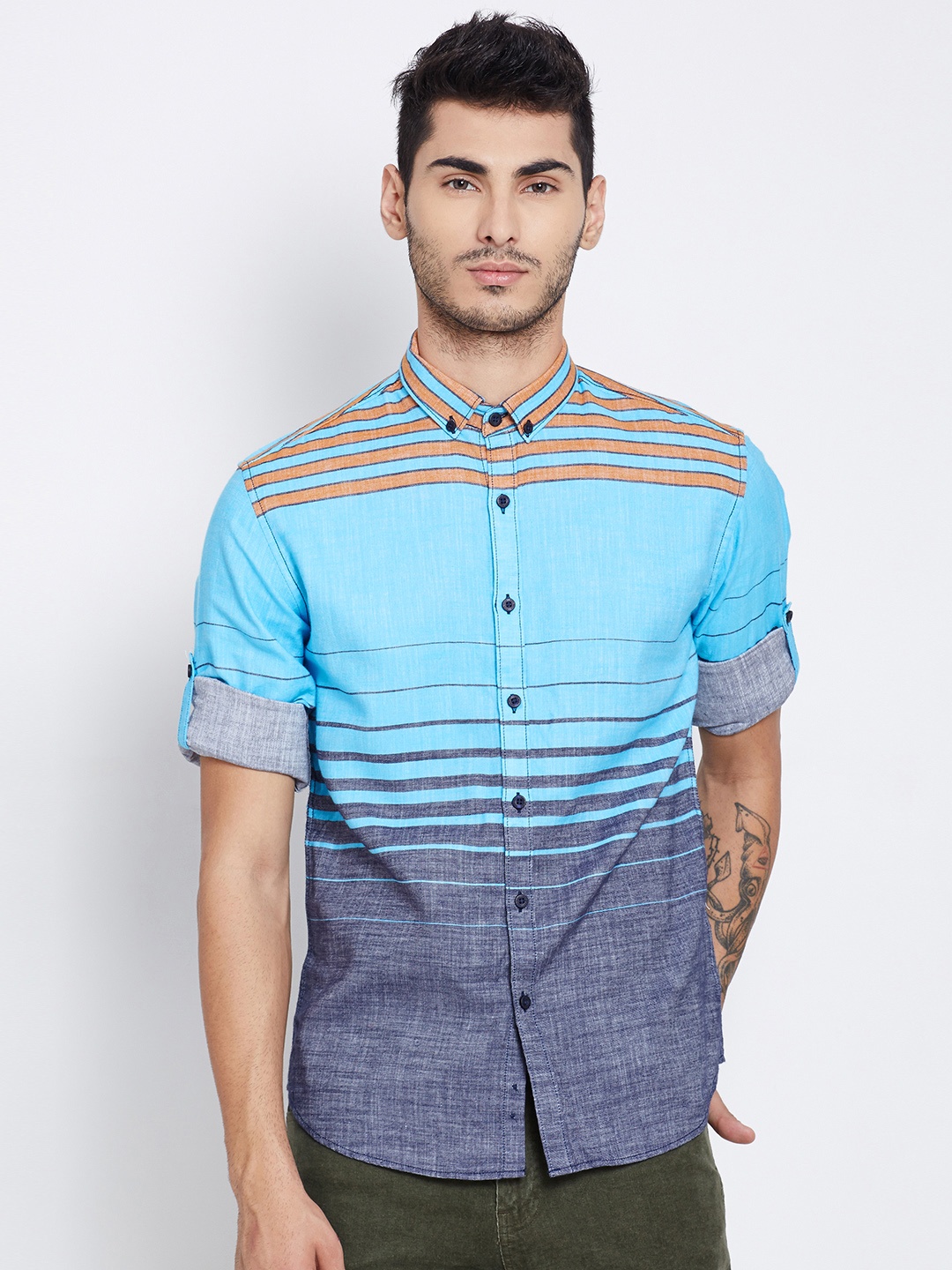 

HIGHLANDER Men Blue Striped Casual Shirt