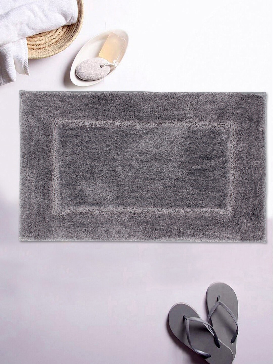 

AVI Living Charcoal Grey Solid 2300 GSM Anti Microbial Mat With Anti Slip Bath Rug