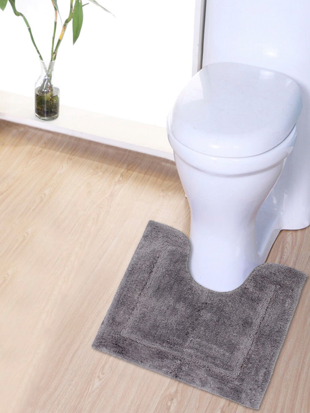 

AVI Living Charcoal Grey Solid 2300 GSM Anti Microbial Ant-Slip Bath Mat