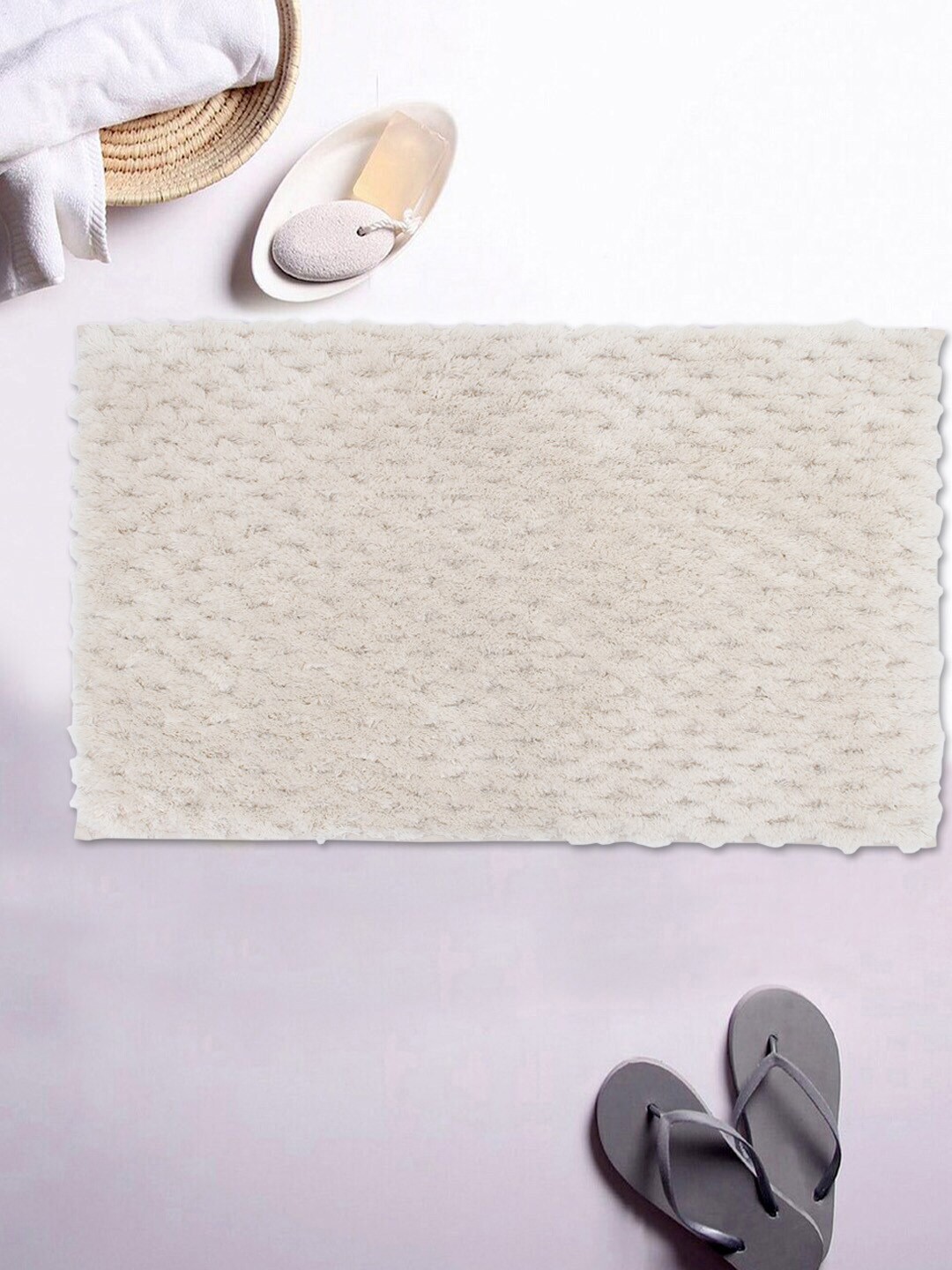 

AVI Living Beige Solid 2000 GSM Anti-Microbial & Anti-Slip Bath Rug