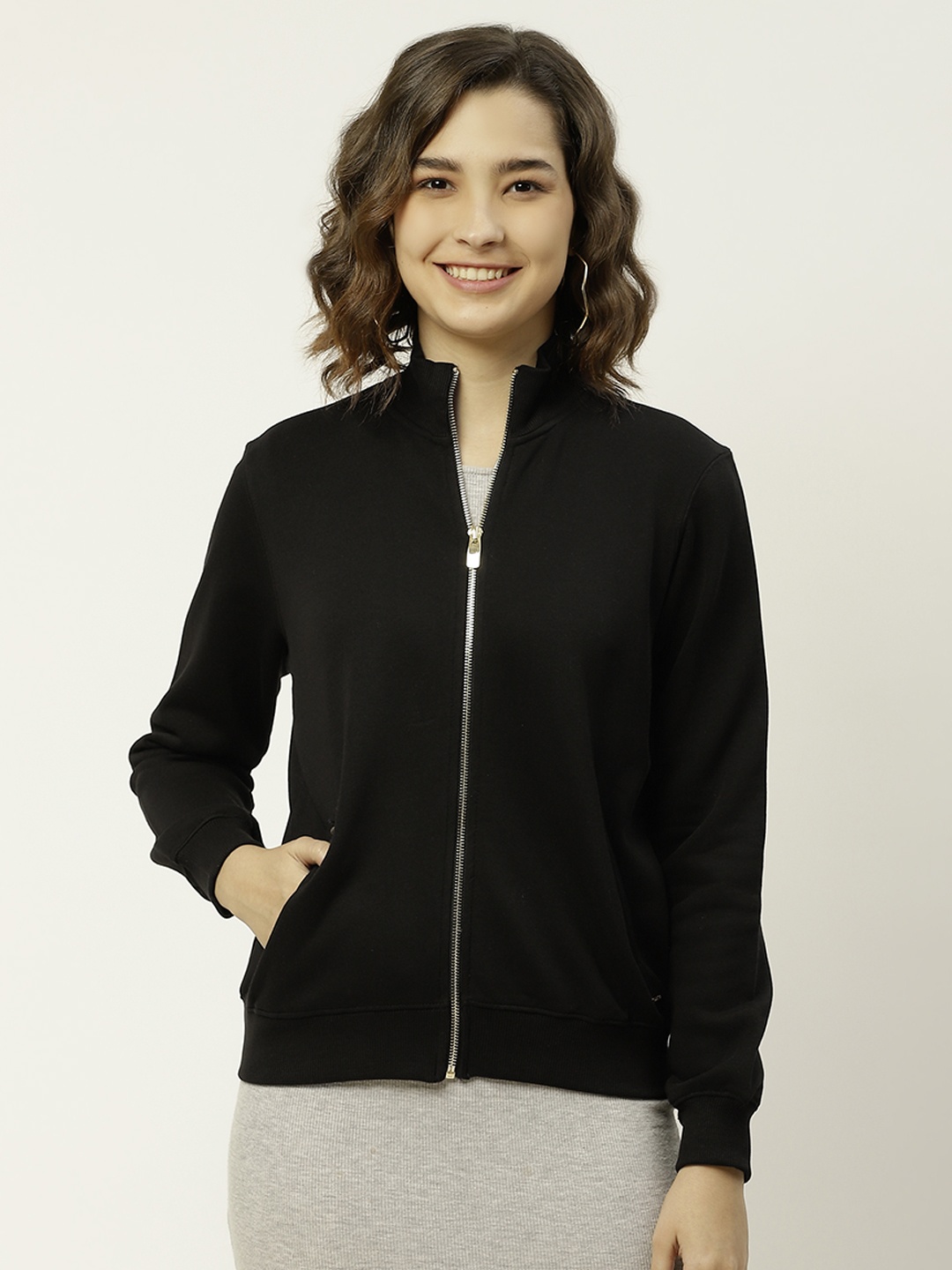 

Madame Women Black Solid Sweatshirt