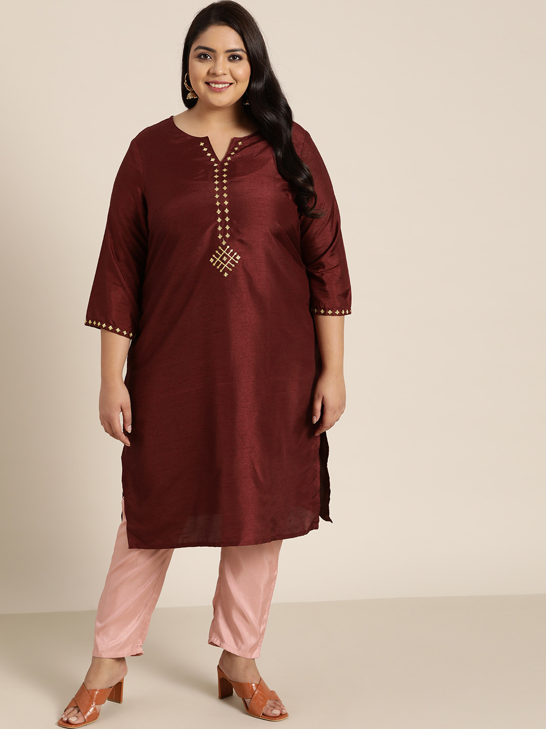 

Sztori Women Plus Size Maroon Ethnic Motifs Yoke Design Regular Kurta with Trousers