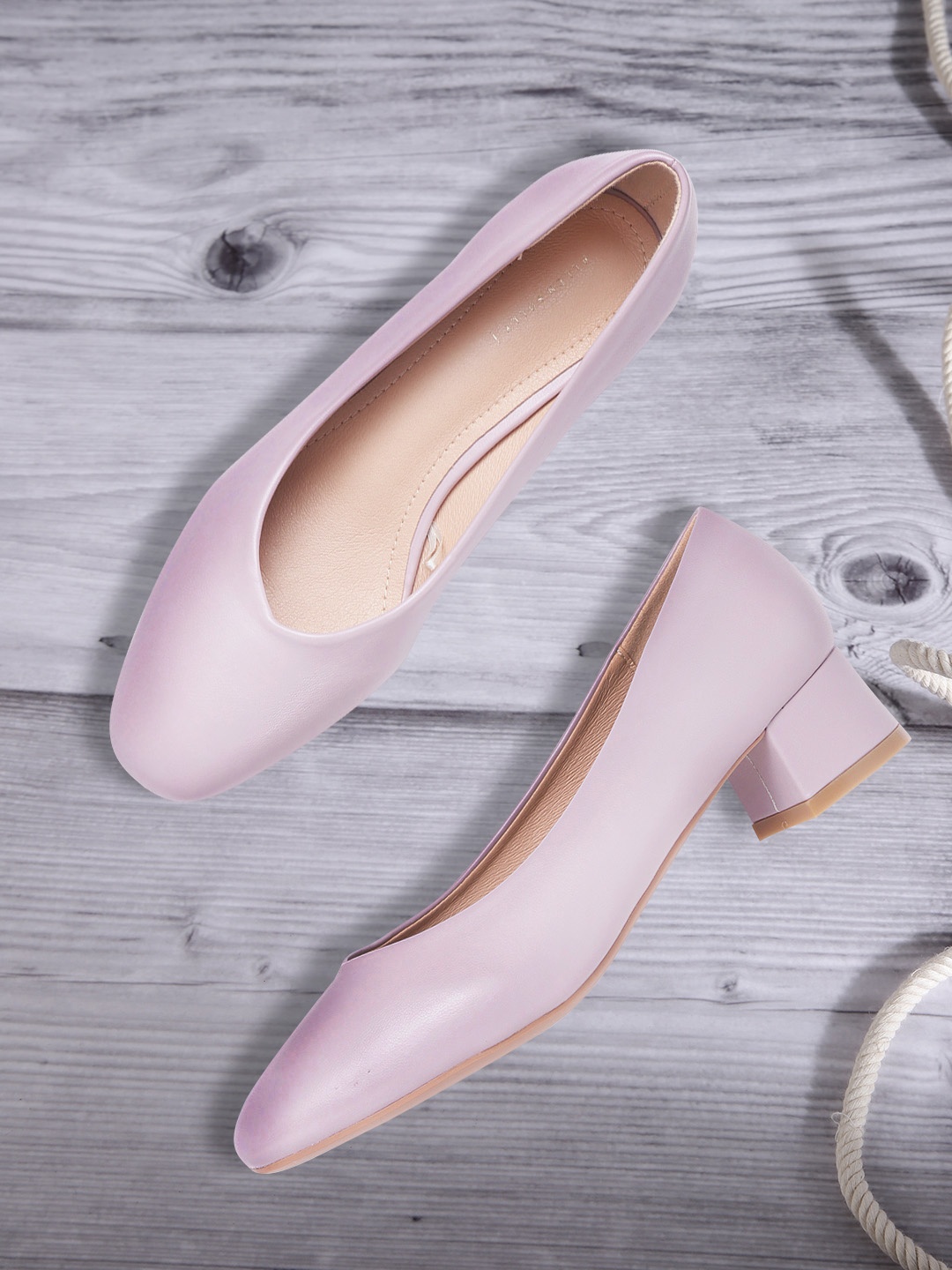 

Allen Solly Women Lavender Solid Pumps