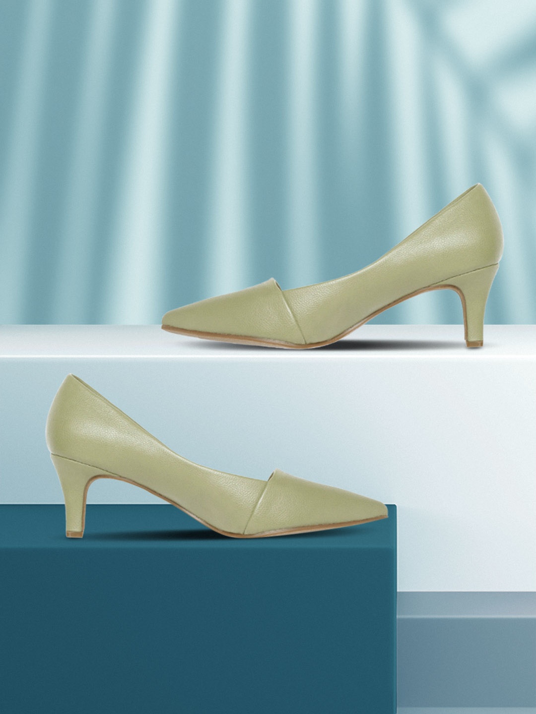 

Allen Solly Women Olive Green Solid Pumps