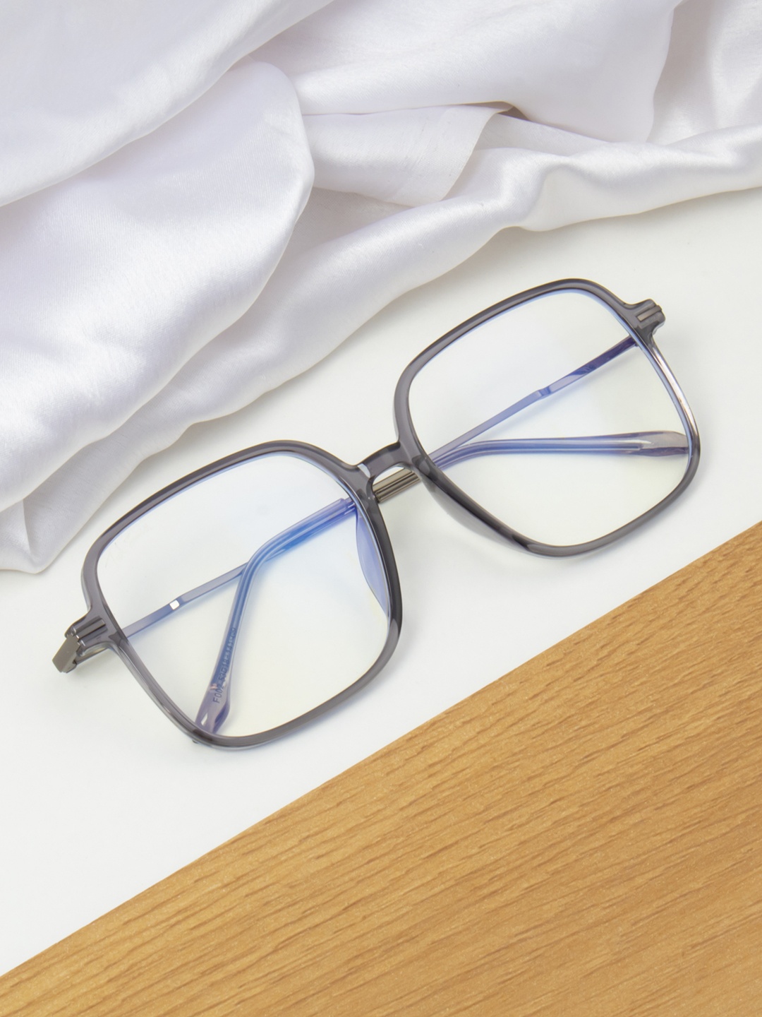 

Ted Smith Unisex Grey Solid Frames