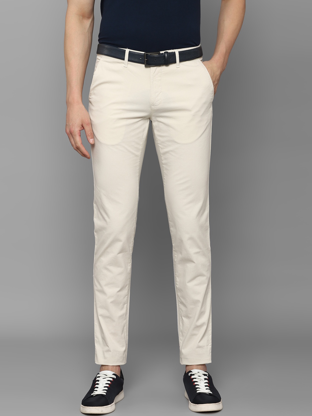 

Louis Philippe Sport Men Beige Slim Fit Low-Rise Regular Trousers