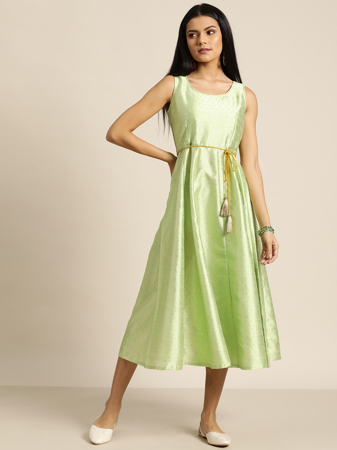 

Shae by SASSAFRAS Green & Golden Embellished Ethnic A-Line Midi Dress