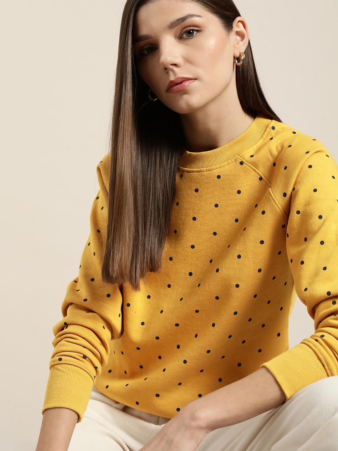 

her by invictus Women Yellow & Black Polka Dots Print Sweatshirt