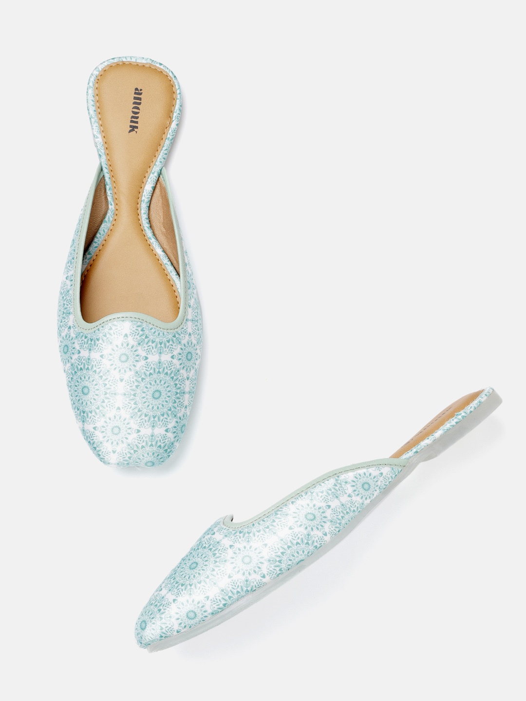 

Anouk Women Green Floral Print Mules