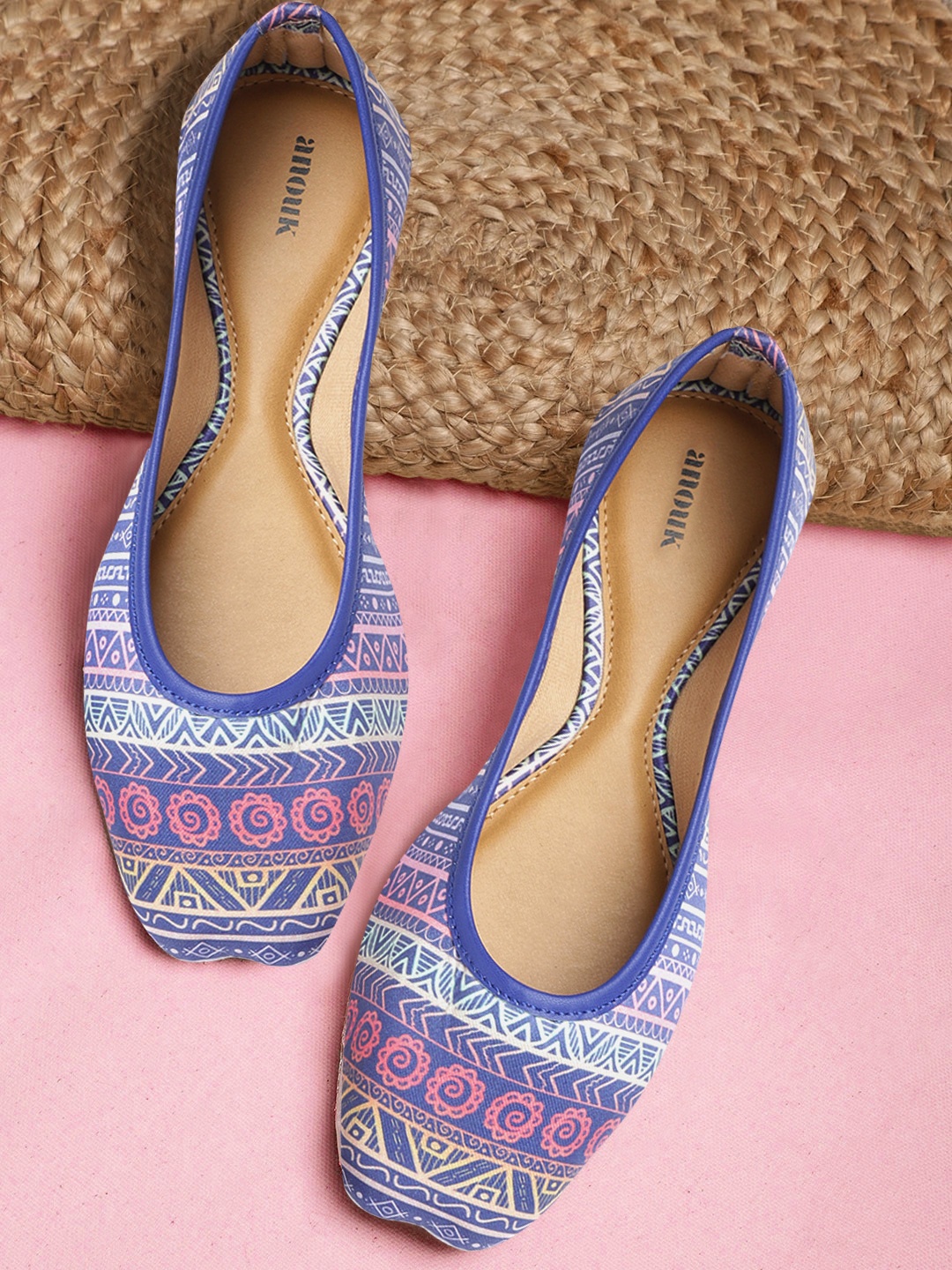 

Anouk Women Blue & Pink Printed Mojaris