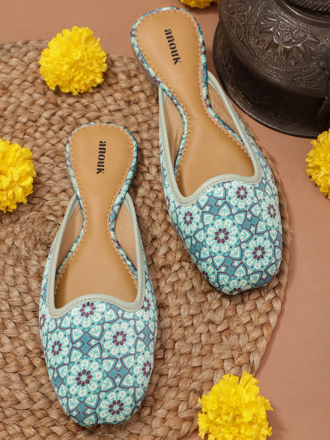 

Anouk Women Blue & Purple Floral Print Mules