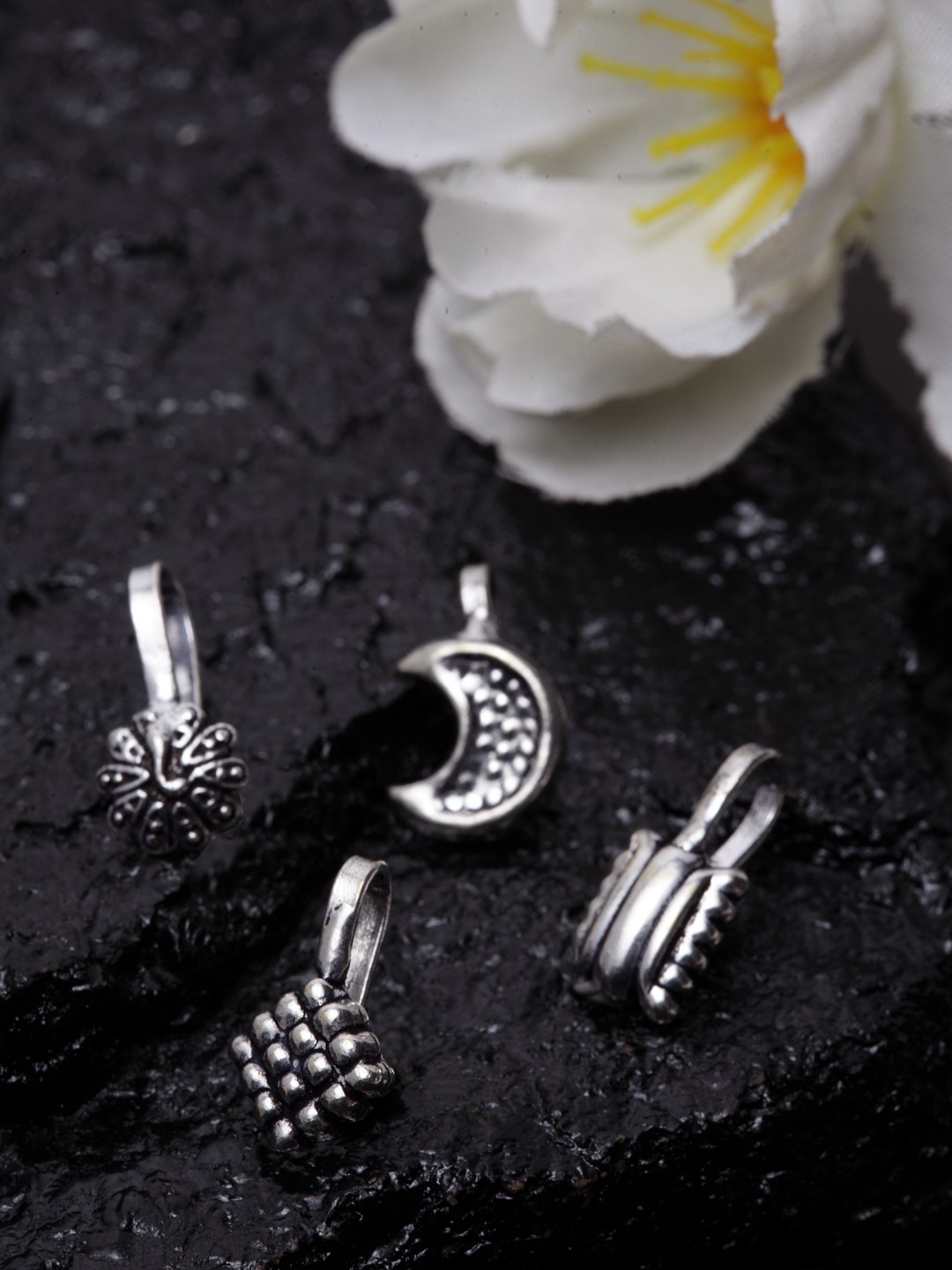 

PANASH Set Of 4 Oxidised Silver-Plated Clip-On Nosepins