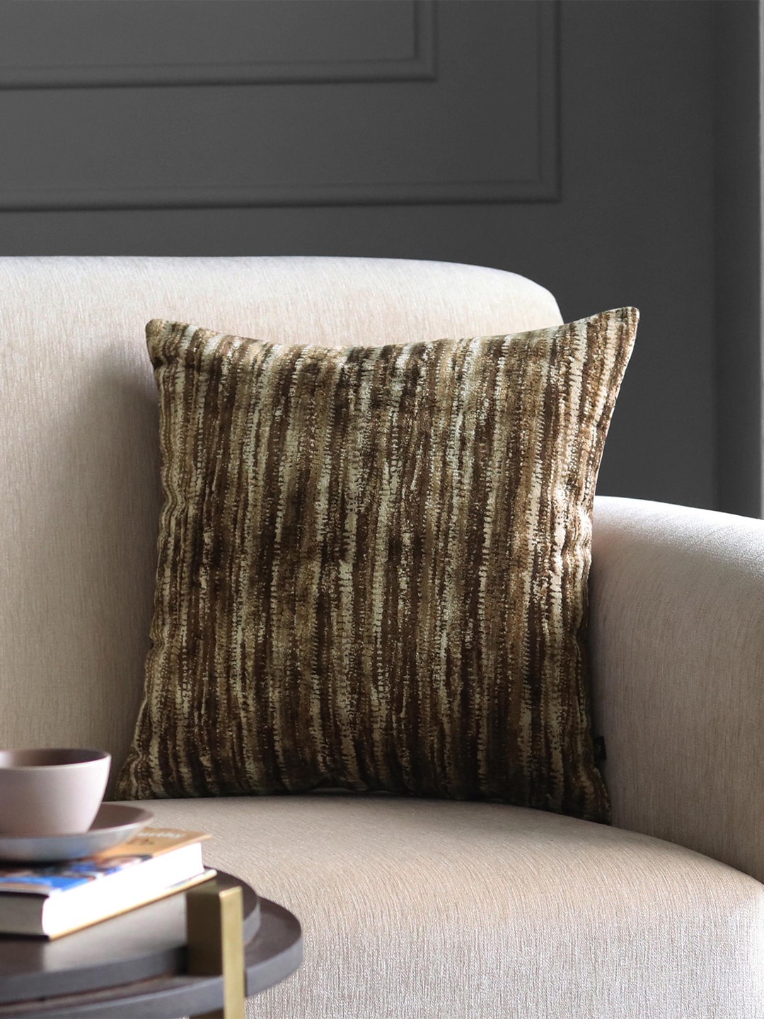 

GM Brown & Beige Abstract Velvet Square Cushion Covers