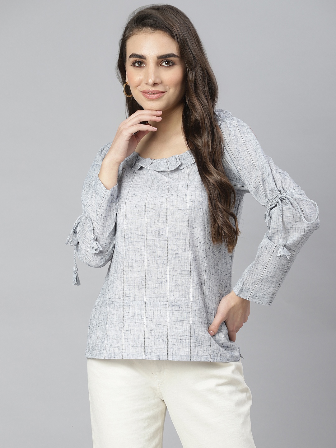 

DEEBACO Grey Ruffles Regular Top with Dori detail