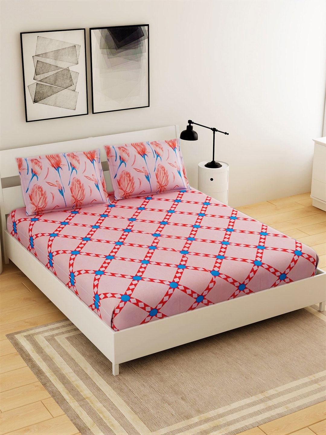 

Salona Bichona Peach & Blue Geometric 144 TC Queen Bedsheet with 2 Pillow Covers