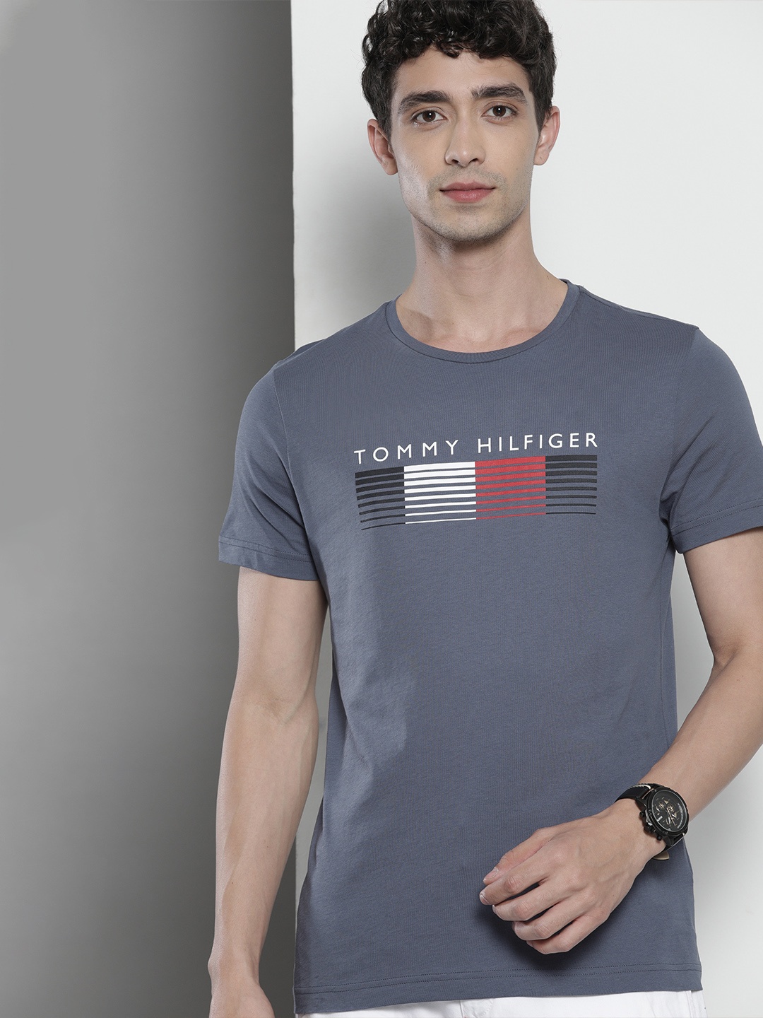 

Tommy Hilfiger Men Blue Printed Pure Cotton T-shirt