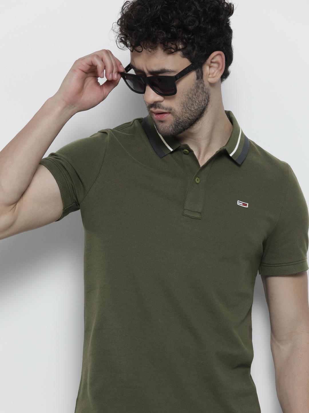 

Tommy Hilfiger Men Olive Green Polo Collar Slim Fit T-shirt