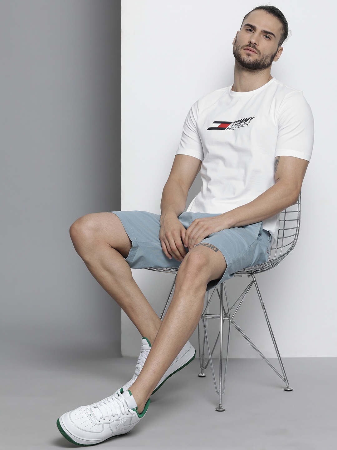 

Tommy Hilfiger Men White Brand Logo Printed TH Cool T-shirt