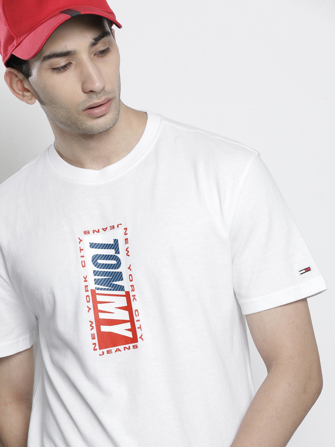 

Tommy Hilfiger Men White Brand Logo Printed Pure Cotton T-shirt