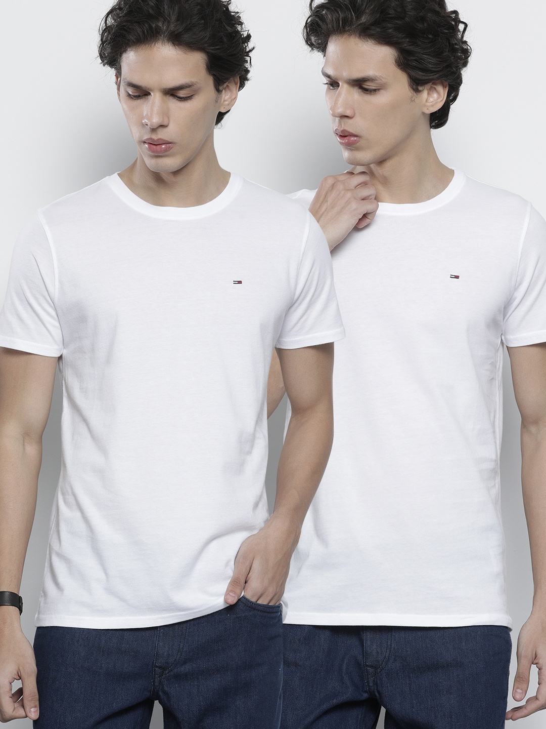 

Tommy Hilfiger Men Pack of 2 White Solid Slim Fit Organic Cotton T-shirt