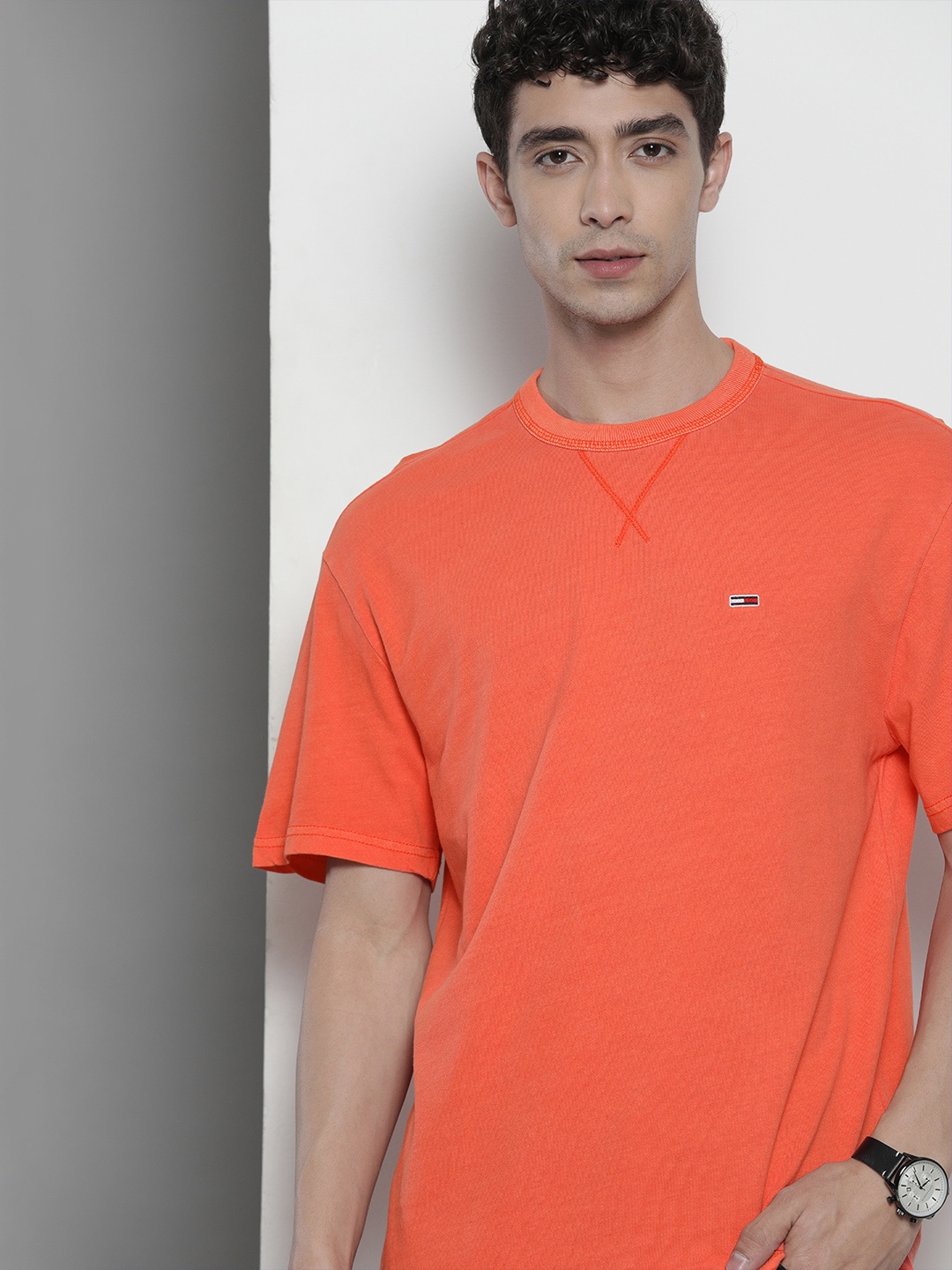 

Tommy Hilfiger Men Orange Solid Pure Cotton T-shirt