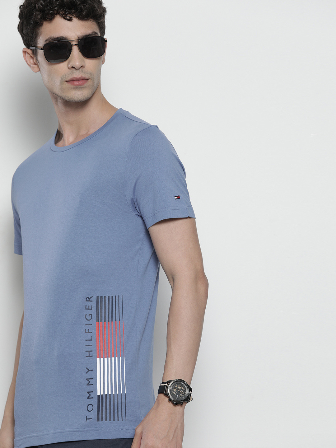 

Tommy Hilfiger Men Blue Brand Logo Printed Organic Cotton T-shirt