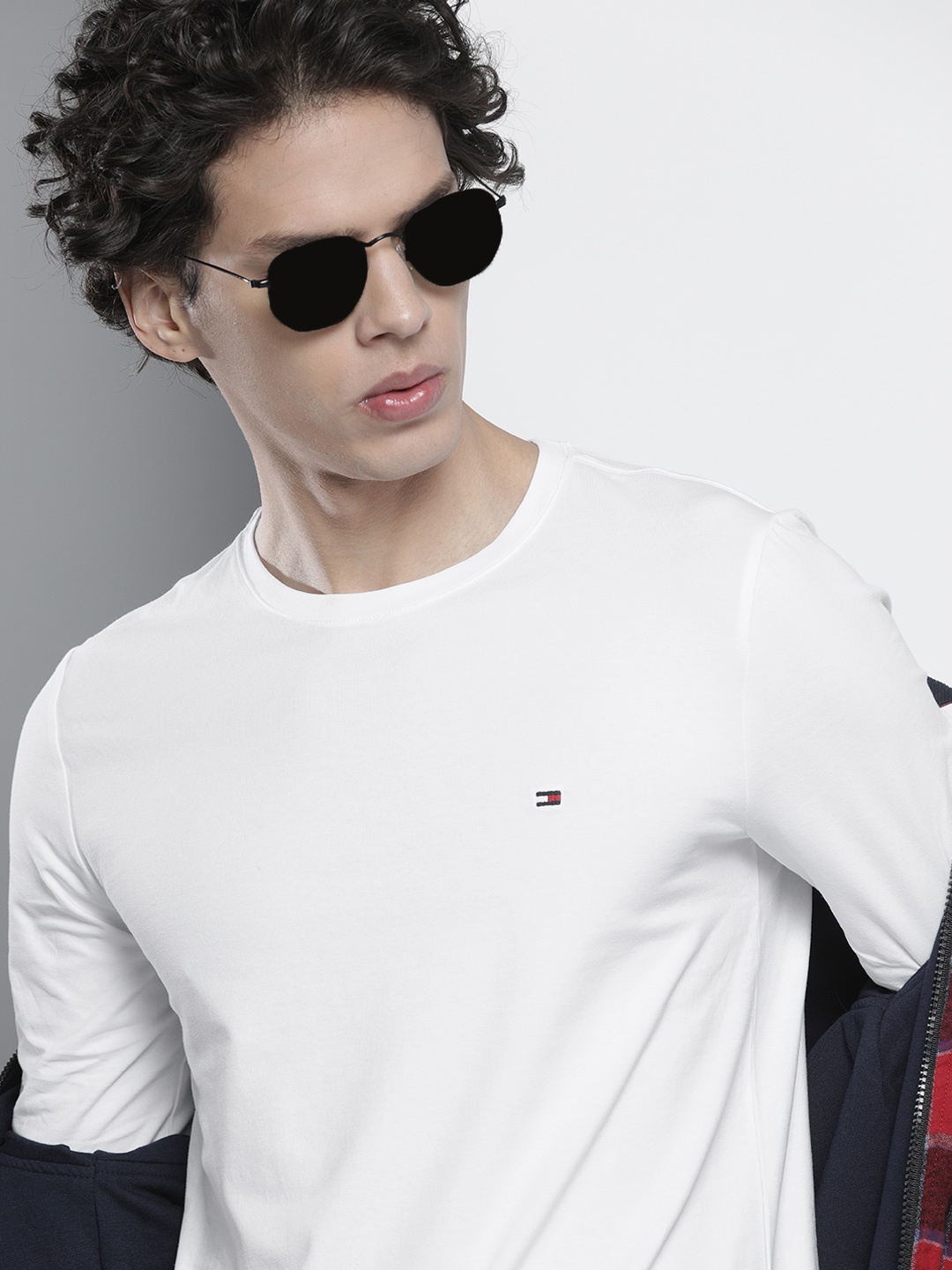 

Tommy Hilfiger Men White Organic Cotton T-shirt