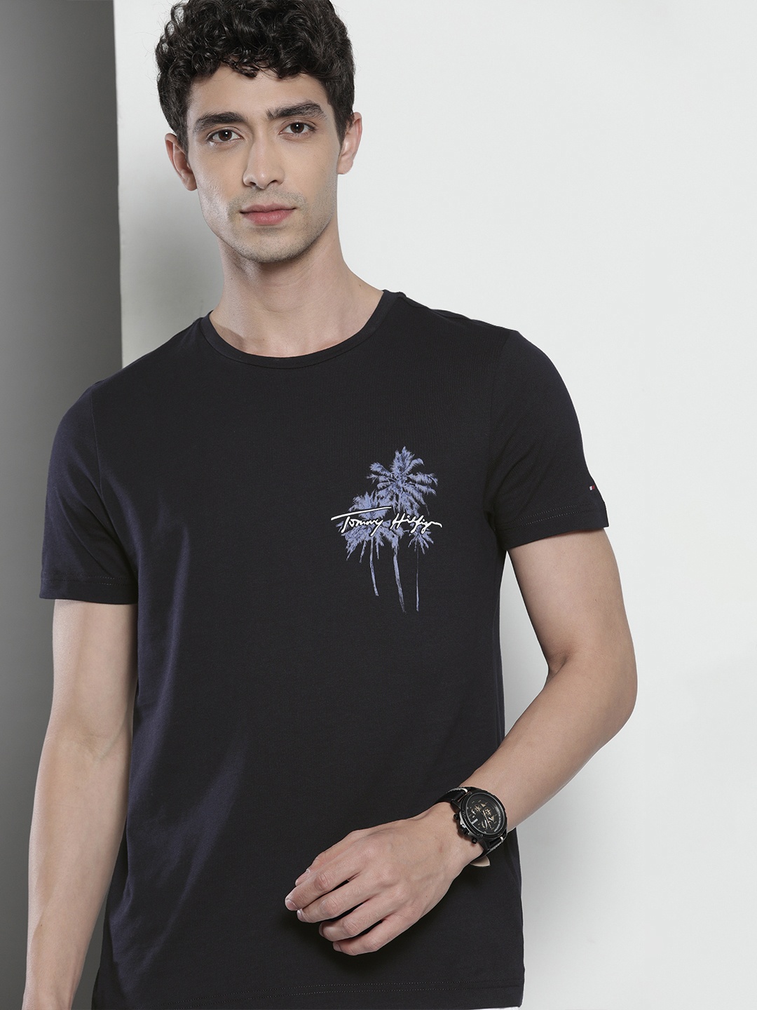 

Tommy Hilfiger Men Navy Blue Brand Logo Printed Organic Cotton T-shirt