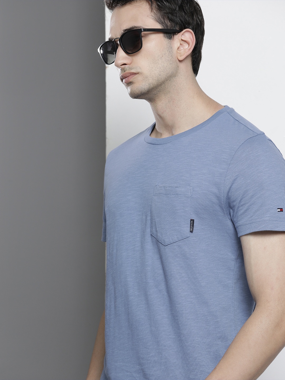 

Tommy Hilfiger Men Blue Solid Round Neck Organic Cotton T-shirt