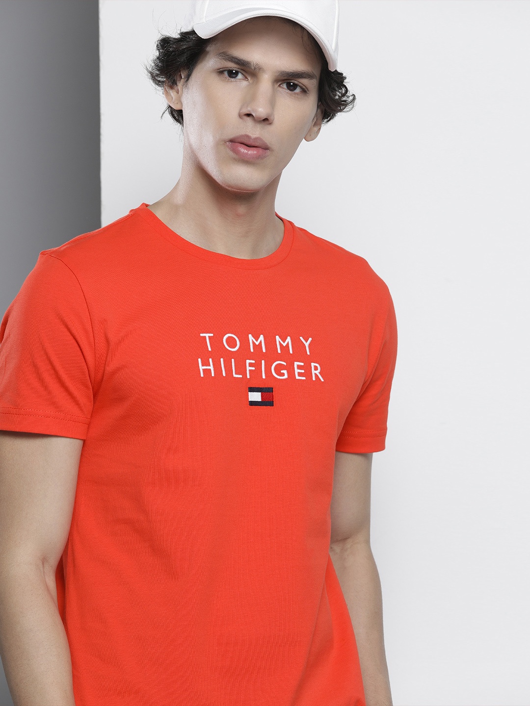 

Tommy Hilfiger Men Coral Red Organic Cotton Brand Logo Embroidered T-shirt