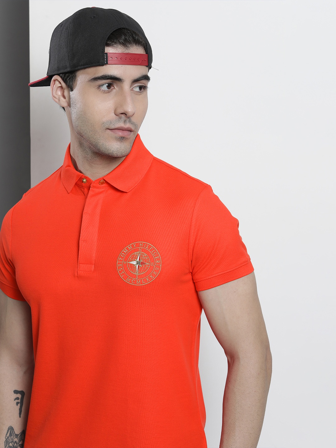 

Tommy Hilfiger Men Bright Red Brand Logo Printed Polo Collar Pure Cotton Slim Fit T-shirt