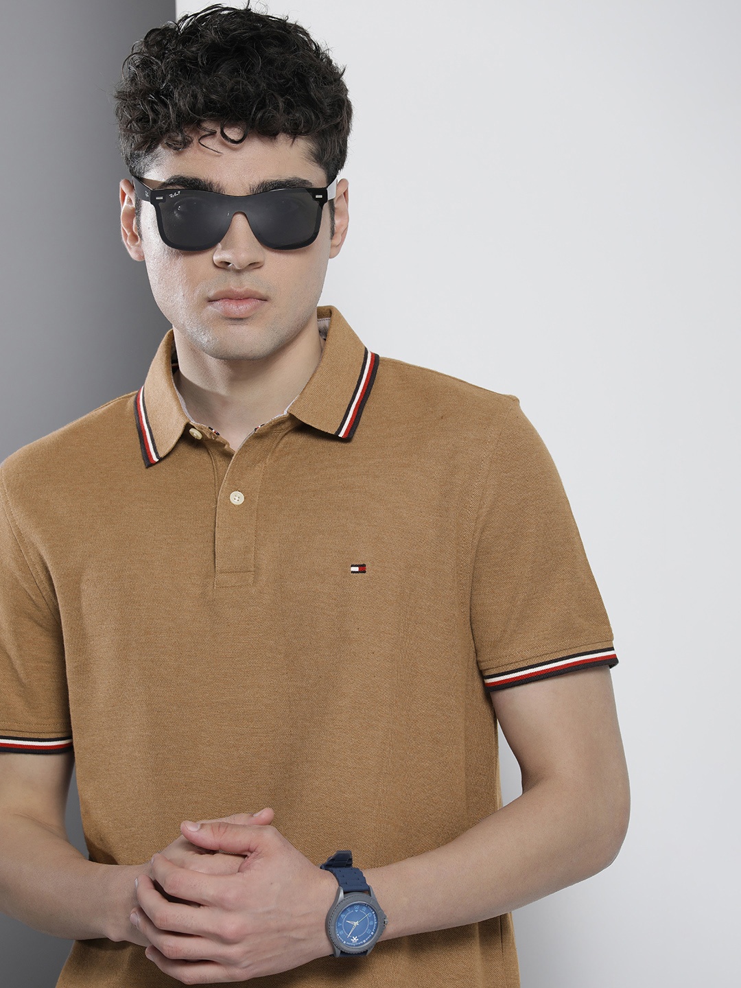

Tommy Hilfiger Men Brown Polo Collar T-shirt