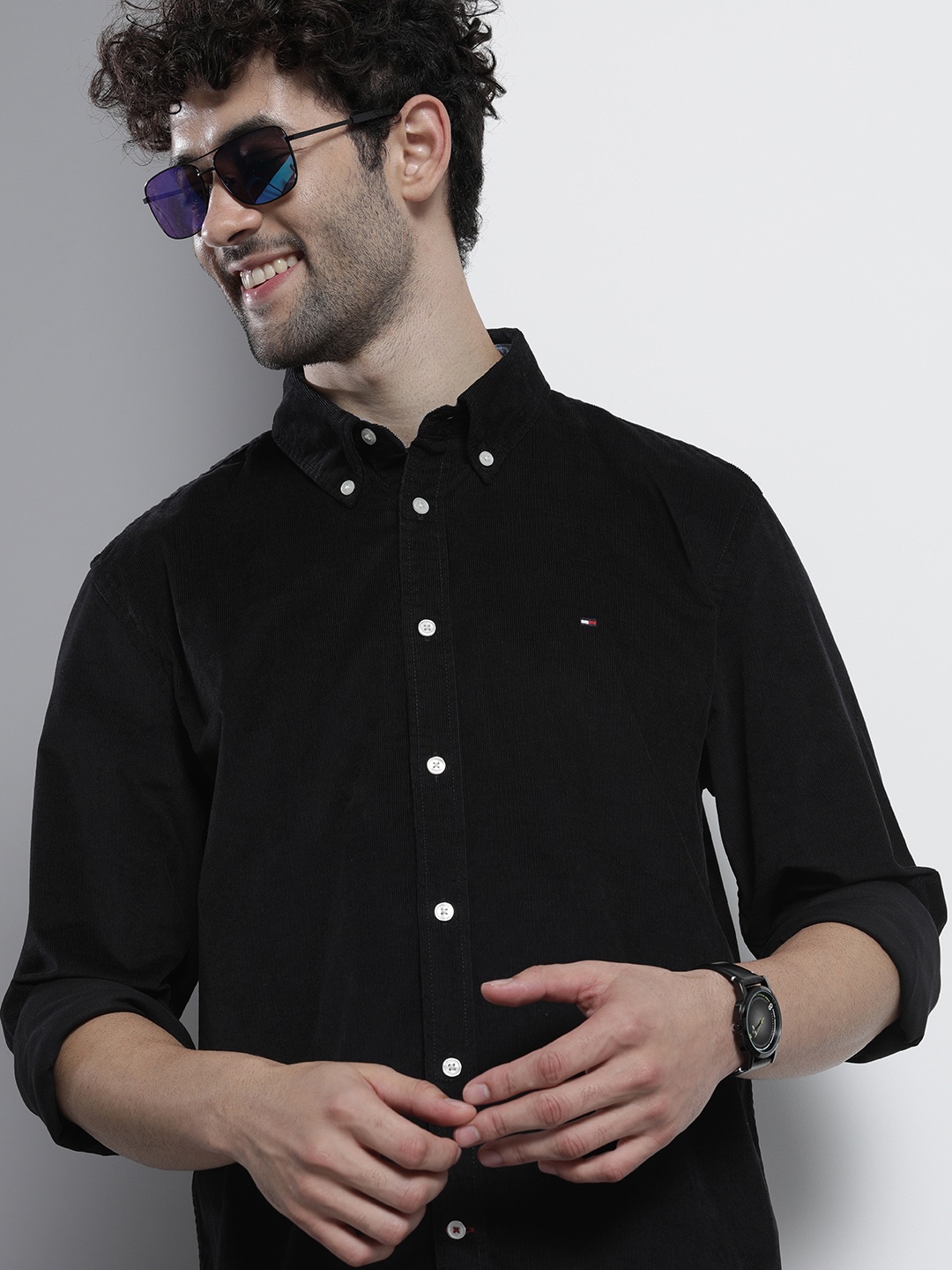 

Tommy Hilfiger Men Black Regular Fit Button-Down Collar Casual Shirt